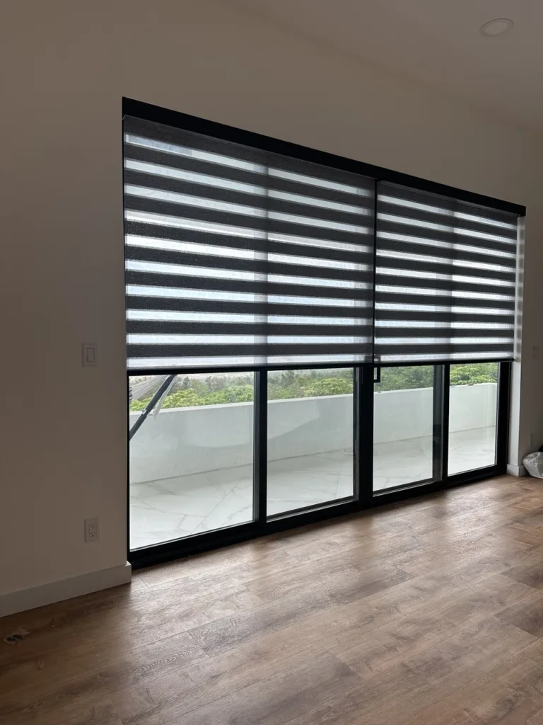 Fantastic natural light, blinds and shades install Miami Fantastic natural light, blinds and shades install Miami