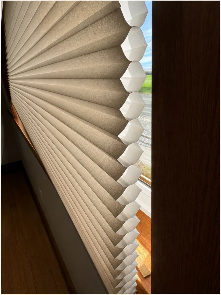 Cellular honeycomb blinds for energy-efficient window treatments in Miami