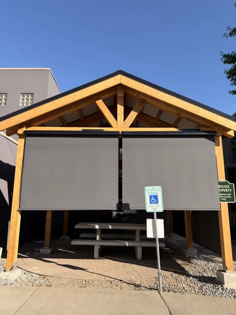 Motorized outdoor shades for patio in Miami